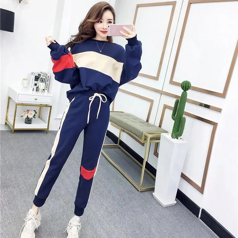 2022 Fashion Womens Patchwork Tracksuit Set Autumn/Winter Sweat Suit With  Cashmere Hoodie Women And Sweatspants Korean Style Casual Outfit From  Yarns, $16.95