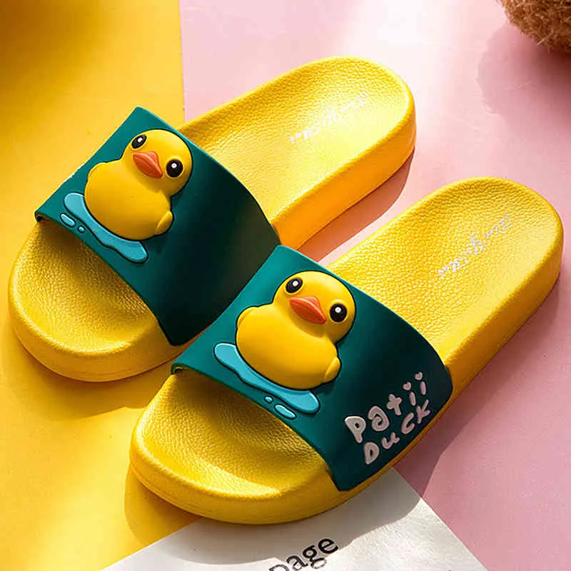 Summer Slippers New Cute Yellow Duck Beach Slides Women Non-slip Flip Flops Striped Style Outdoor Indoor Sandals for Couple Soft Y200706