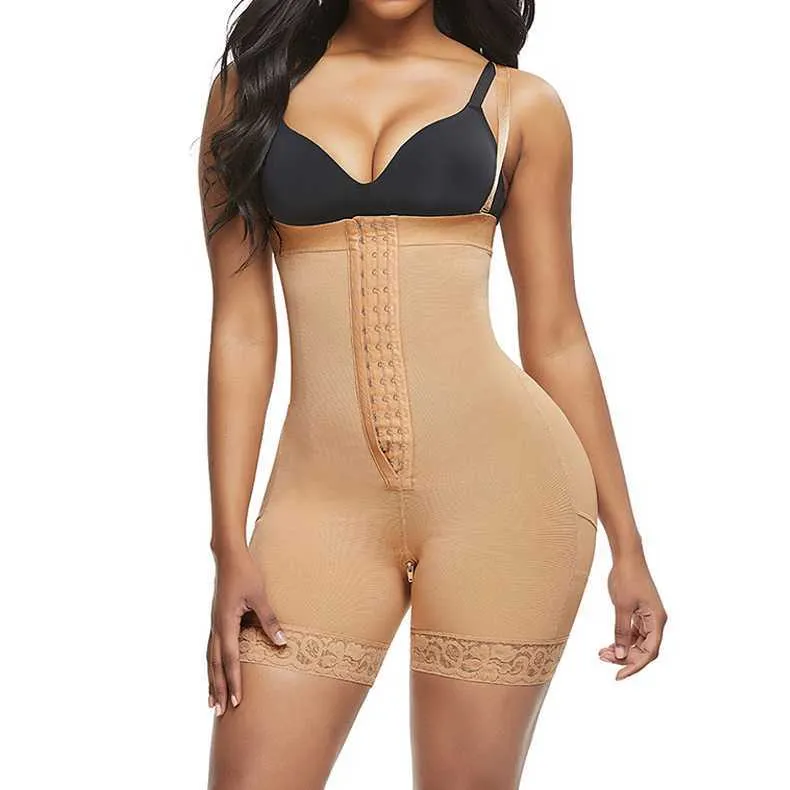Post Surgery Slimming Bodysuit With Butt Lifter And Modeling Belt