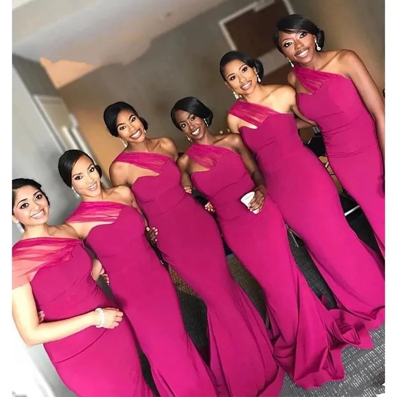 Chicas negras Satén Fucsia Vestidos de dama de honor 2021 Un hombro Tren de barrido Sirena Boda Invitados Vestidos de fiesta Formal Africano Tallas grandes Vestido de dama de honor AL9049