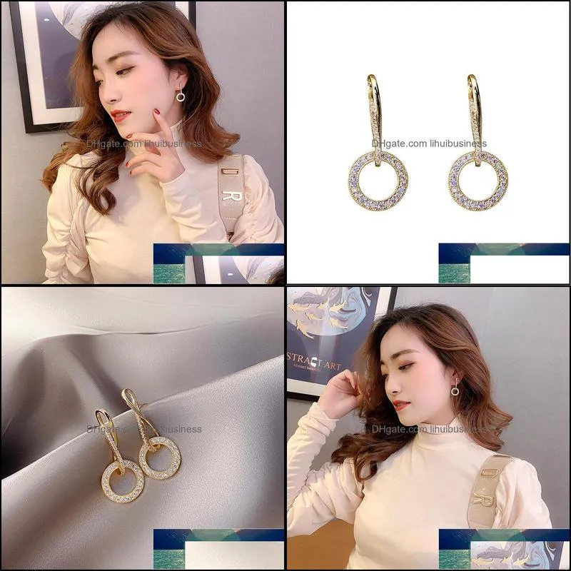 Cuelga los pendientes de la lámpara de la joyería Corea del Sur Simple Delicado Micro Incrustaciones Temperamento Moda Mujer Desgaste Precio de fábrica Experto Diseño Qua