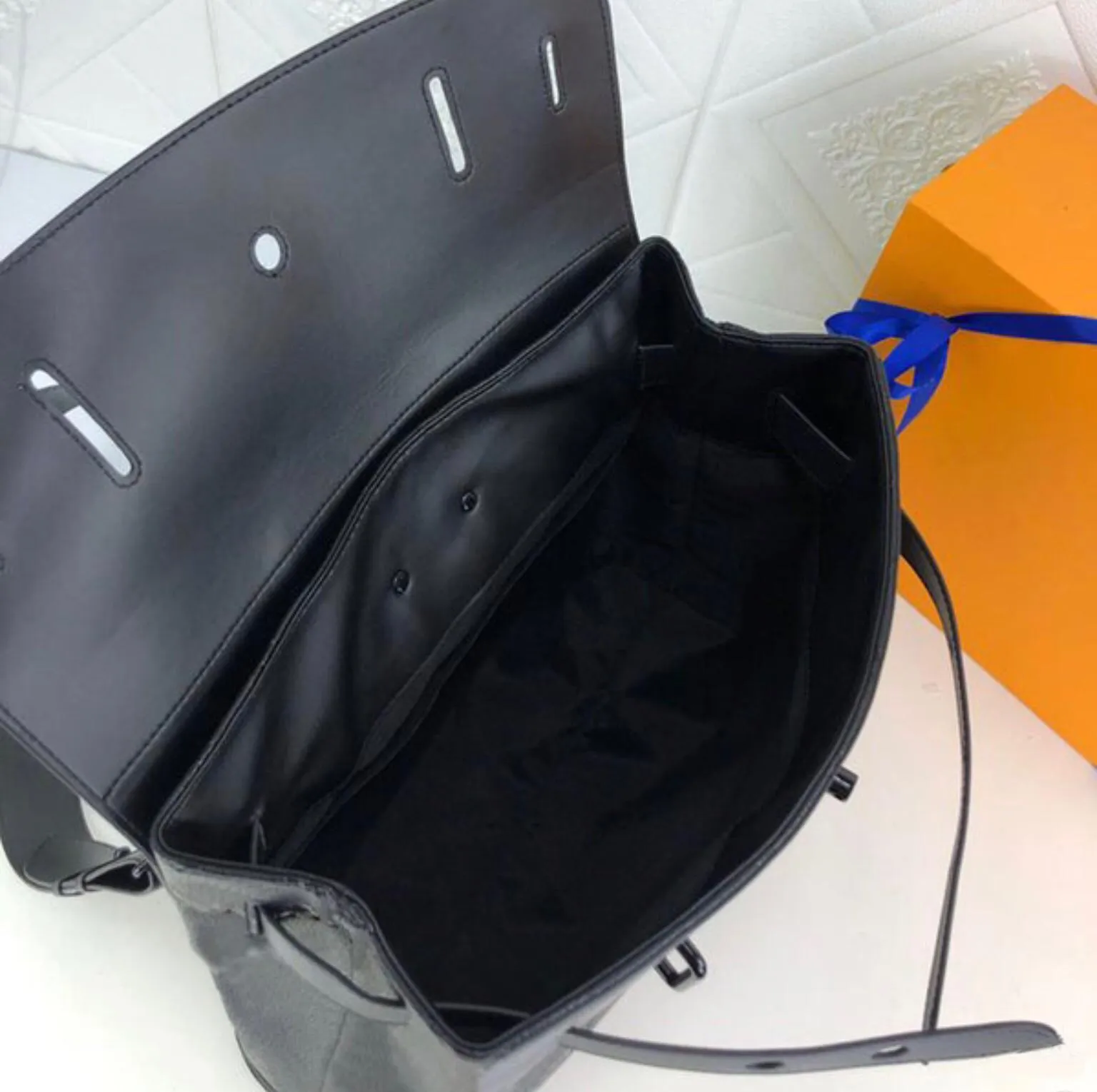 luxurys designer bags men handbag embossed print Shoulder bag Top handle business briefcase portfolio attache 39cm M44731 M44997 M44472 M44473