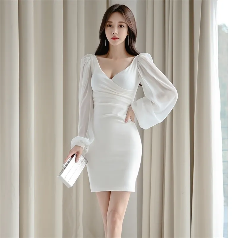 il temperamento della moda coreana primaverile e autunnale era un abito da donna alla moda con scollo a V sottile 210416