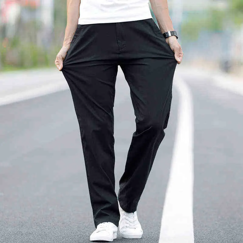 Pantalon sport FIT TAPE - kaki: Pantalons pour homme de la marque E