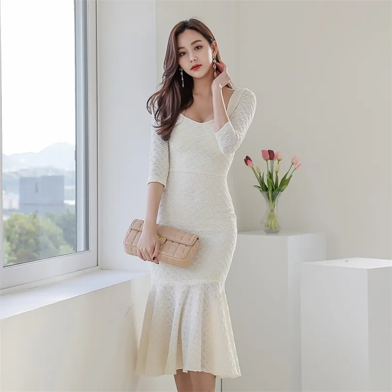 Uzun Maxi Kore Bayanlar Beyaz Güz 3/4 Kollu Seksi Ofis Parti Elbiseleri Kadınlar Çin Giyim 210602