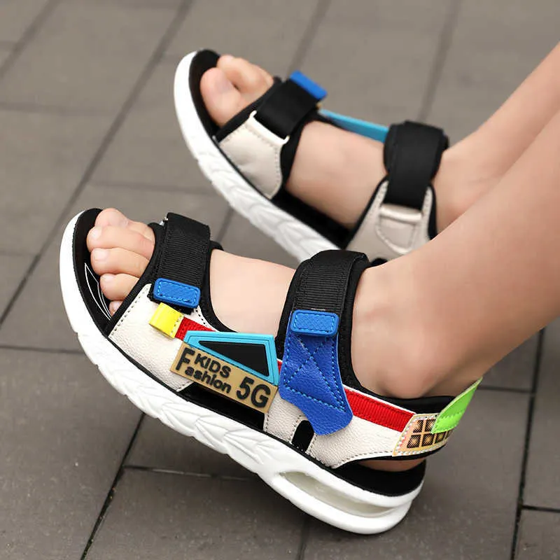 أحذية الأطفال الصنادل الأولاد الصيف الجديد غير القابل للهواء وسادة الهواء متعددة الاستخدامات