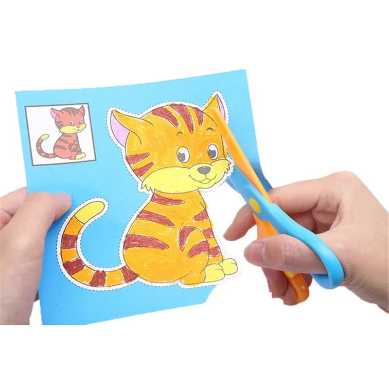 Gift Wrap Color Painting Children's Paper-cut Books Wholesale Hand-folding Large Full-paper Kindergarten