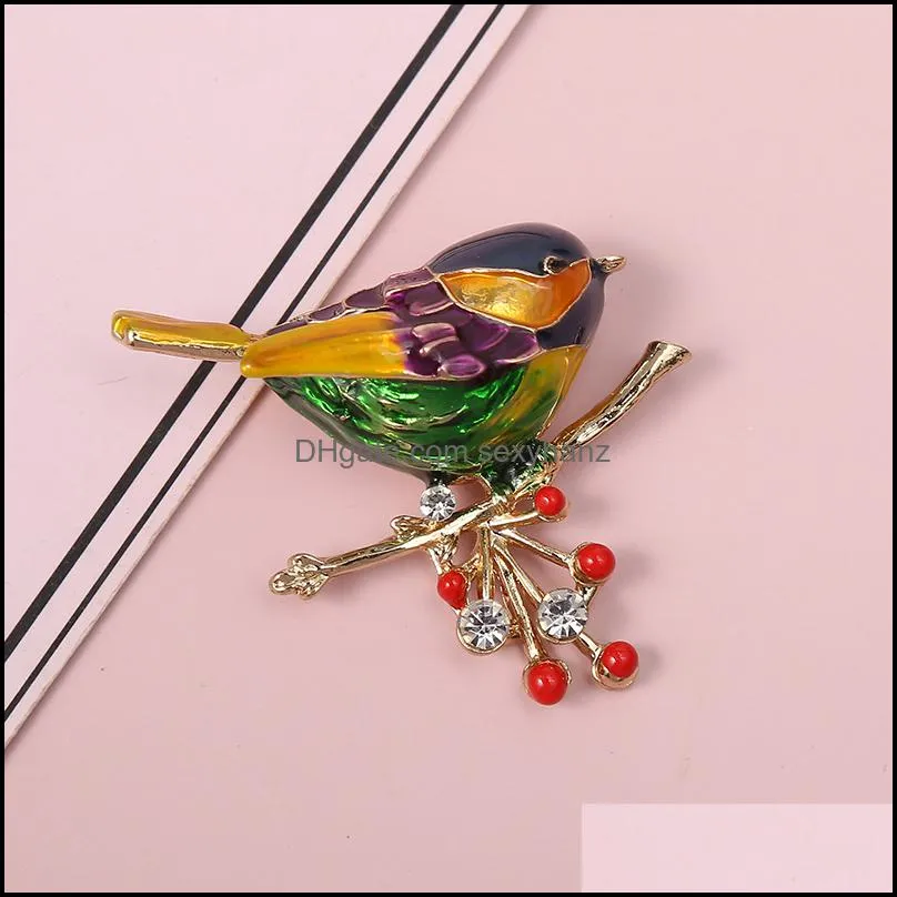 Creative Design Multicolor Bird Brooch Pins Enamel Ainmal Hummingbird Brooches Jewelry Gift Pyrrhula