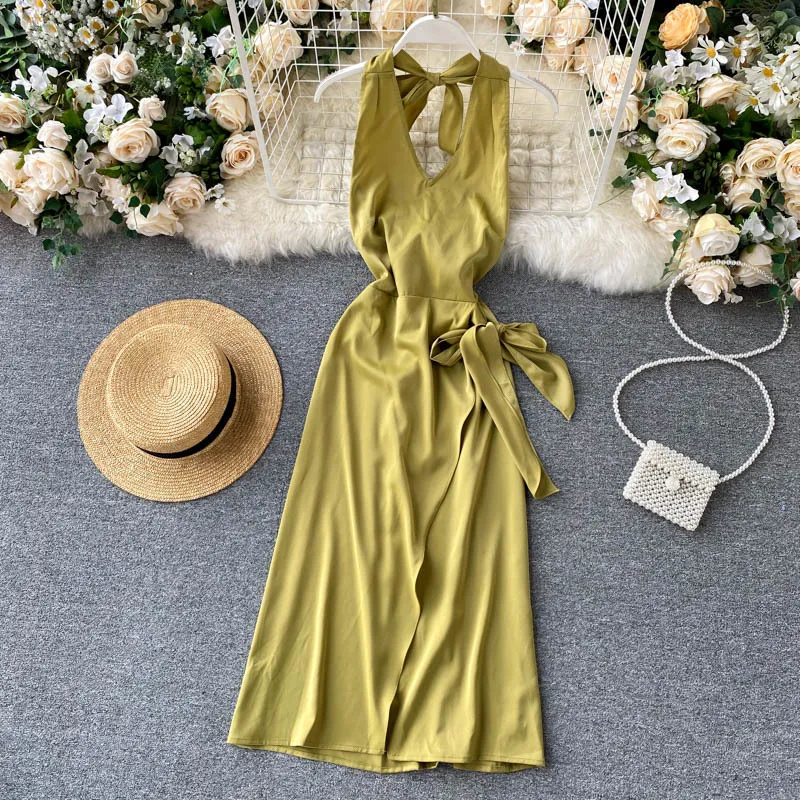 Mulheres Sexy Backless Vestimento Verão Moda Coreana Sem Mangas Halter Vestidos Elegante Romântico Feriado Beach Sundress 210419