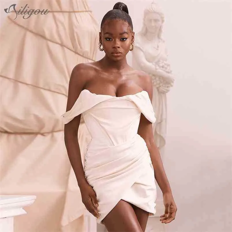 Sommar Kvinnors Mini Off-Shoulder Sexig Draped Dress Bodycon Fashion Club Celebrity Party 210525