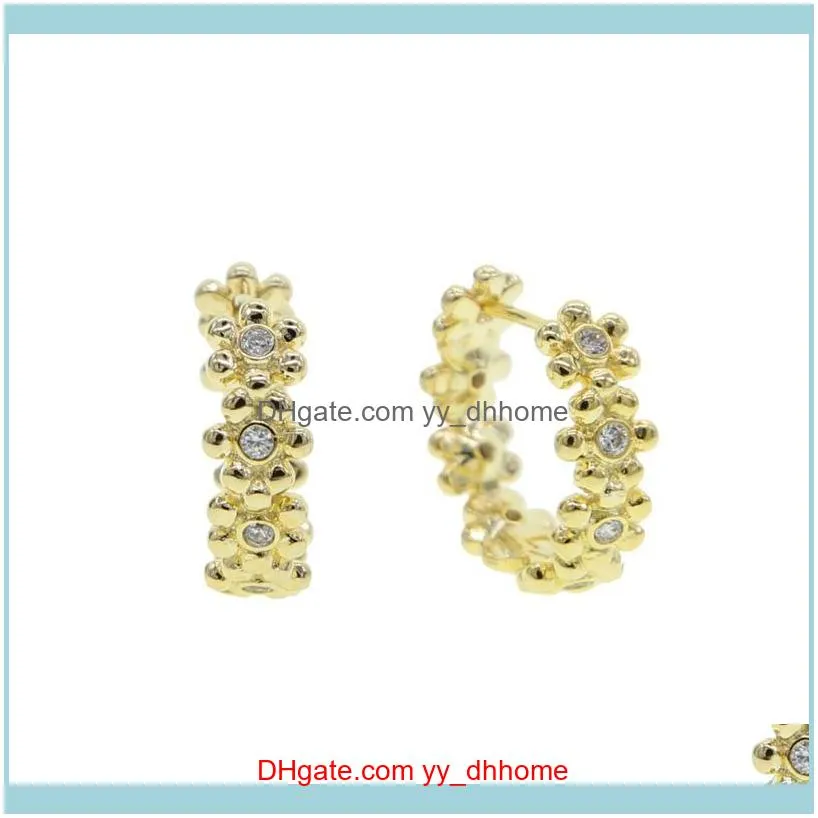 Wholesale Fashion Cubic Zirconia Flower Design Hoop Earring Cute Lovely Delicate Sparking Bing 5A Cz Huggies & Huggie