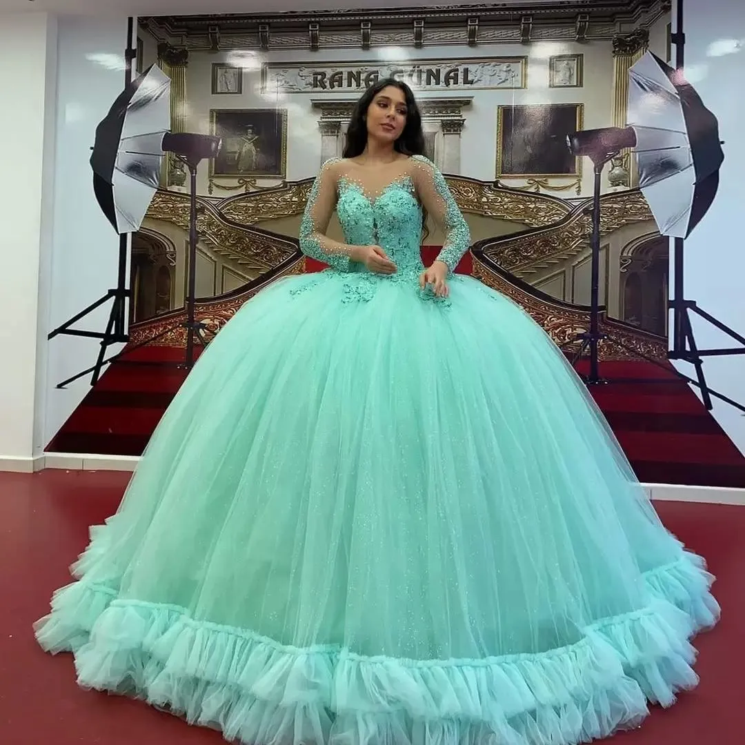 2021 Luxury Mint Green Quinceanera Ball Gown Dresses Jewel Neck Lace Appliques Crystal Beads Long Sleeves Sweep Train Tiered Plus Size Party Prom Evening Gowns