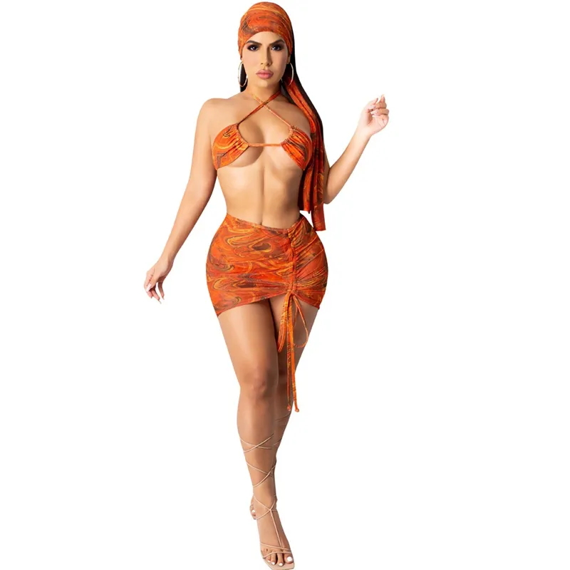 Sexy 4 pezzi bikini con minigonna sciarpa coulisse stampa Halter donne costume da bagno perizoma fasciatura separata imbottita push up spiaggia estate
