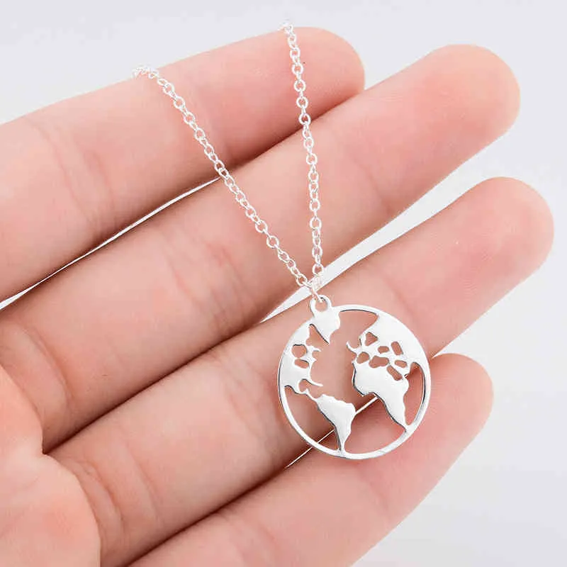 Wholesale Vintage Origami World Map Necklace Women Geometric Necklace Round Necklace Circle Necklaces & Pendants Choker Jewelry