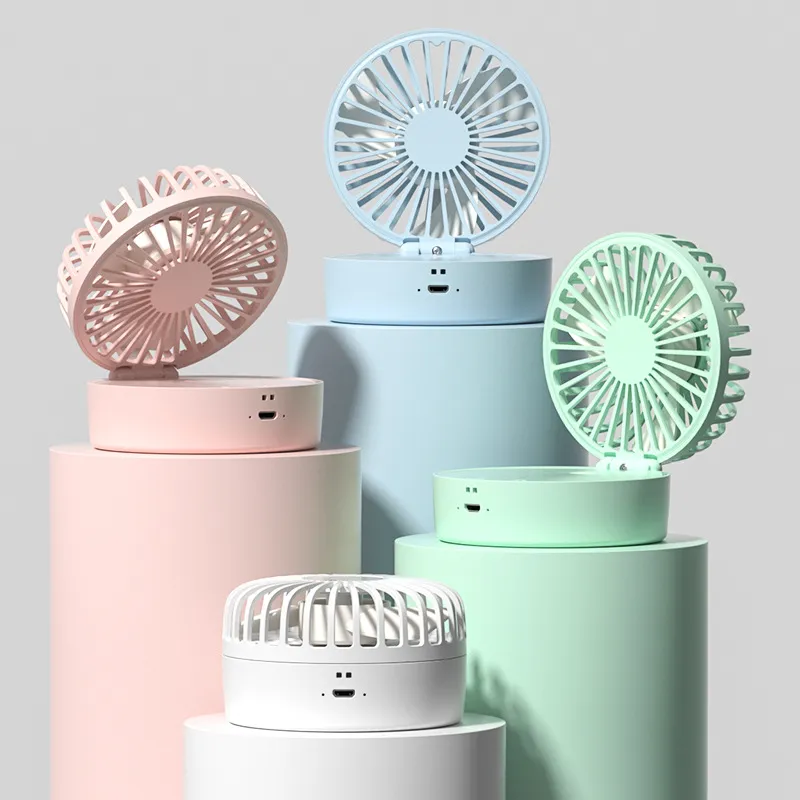 2021 mini ventilatori elettrici portatili portatili da appendere al collo con getto d'acqua ricaricabile a spruzzo portatile USB 4 colori