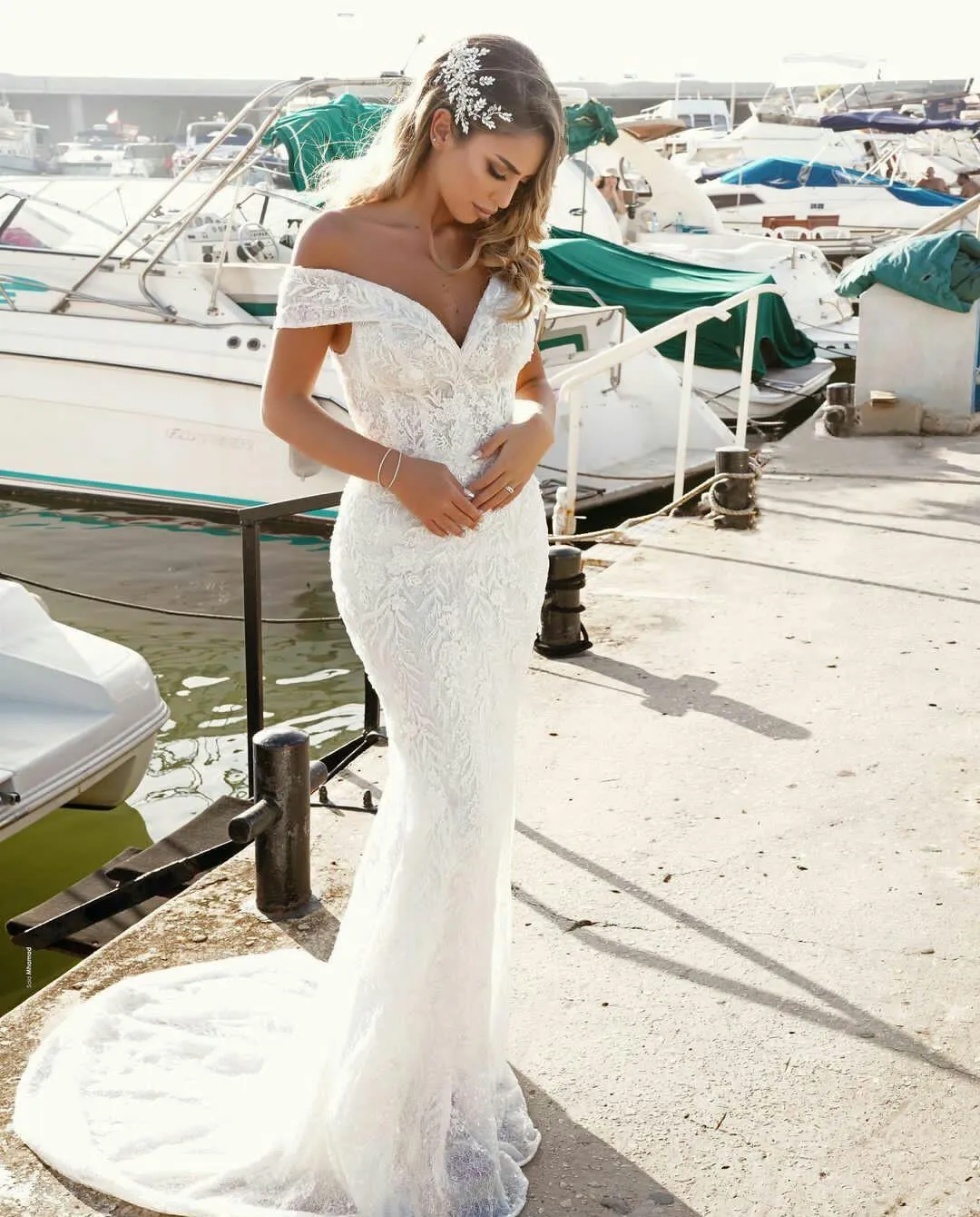 2022 Mermaid Lace Off Shoulder Lace Mermaid Wedding Dress With