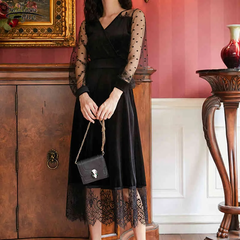 Spring Fashion Velvet Kvinnor Lace Dress Black Long Vintage Sleeve Mesh För V-Neck Robe Femme 13084 210521