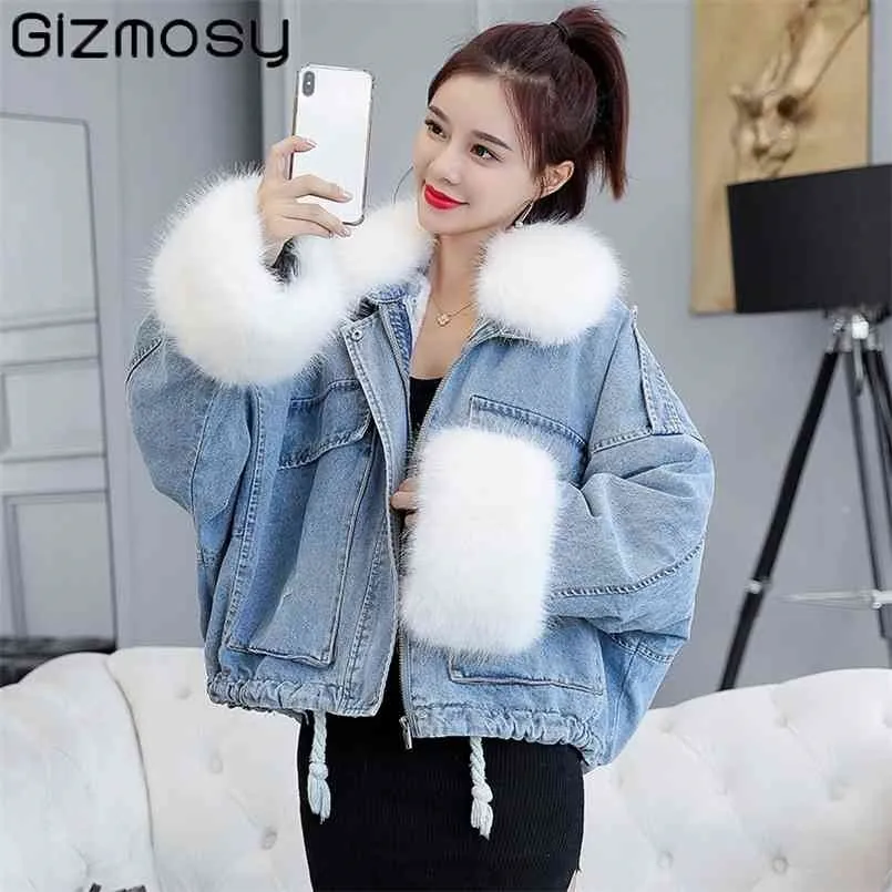 Gizmosy Winter Loose Denim Jacket Women Oversized Fur Collar Plus Velvet Padded Vintage Cotton Thick Warm Jean Coat 210914