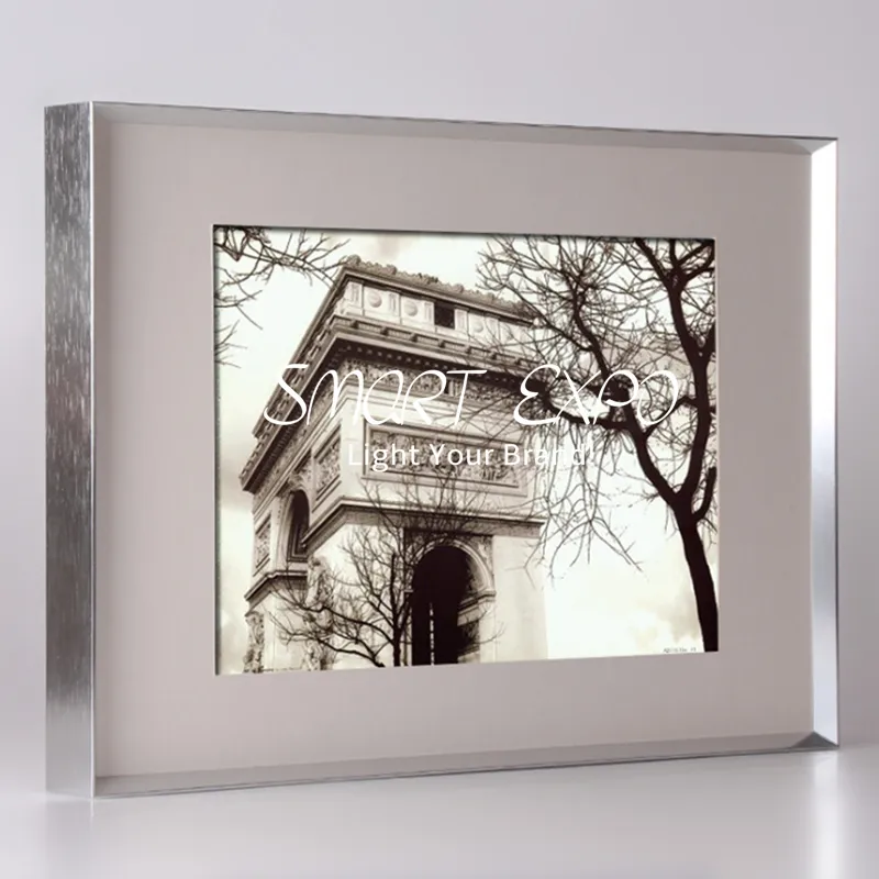 Modern Picture Frame E09A3