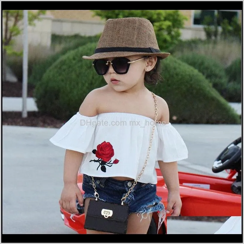 ins summer new critical about children`s baby girl shoulder breadth take t-shirt shirt + shorts dress suit shipping