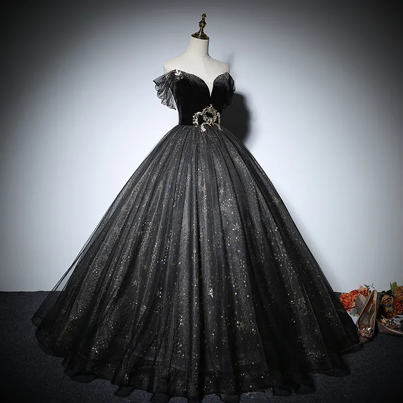 renaissance dress black Dare Fashion Renaissance Dress in Black main image 0