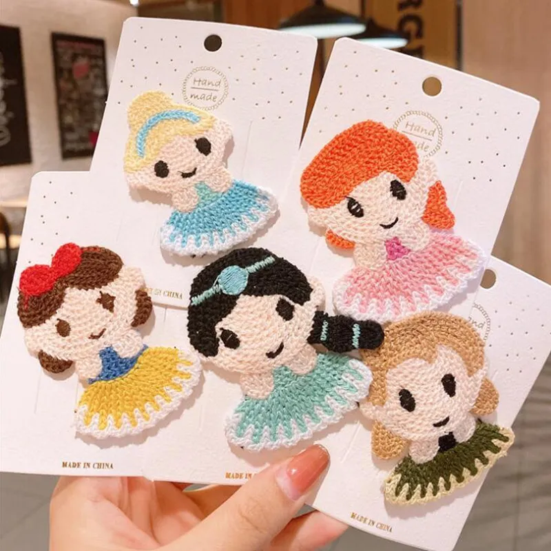 7cm Cartoon Princess 1pcs Fermaglio per capelli a scatto per bambine Mollette per maglieria all'uncinetto in lana per bambini Accessori per capelli a forcina per bambini