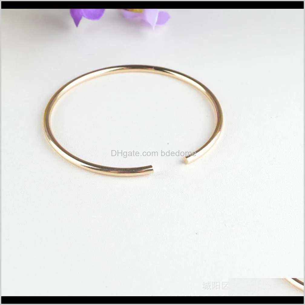 Andra armband smycken droppleverans 2021 Qingdao män och kvinnor älskare mode guld pläterad öppen armband klock aessory kan konsulterasqf4