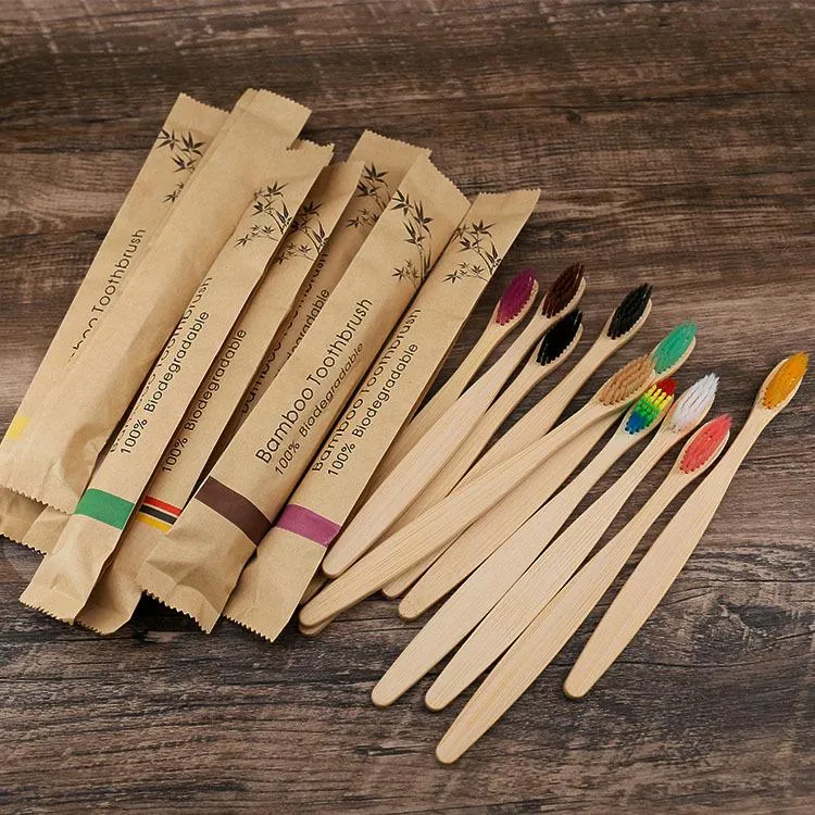 Toalettartiklar 10 färger huvud bambu tandborste grossist miljö trä regnbåge bambu tandborstar oral vård mjuk borstbutik 42