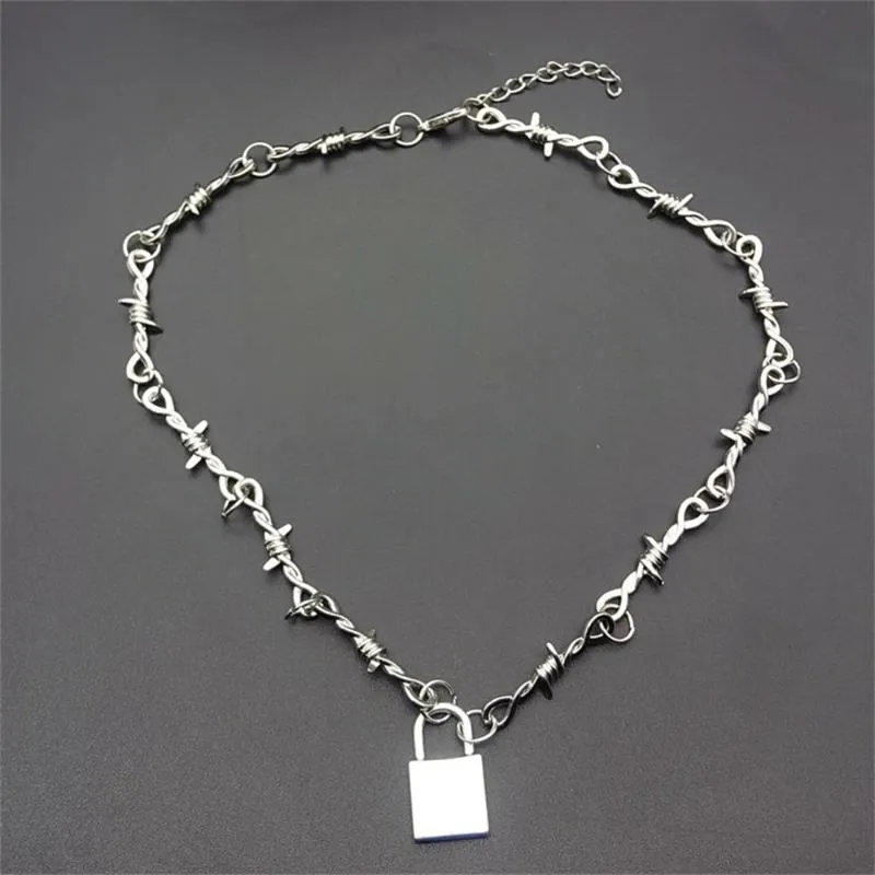 Chaînes bijoux de fête serrure pendentif tour de cou bavoir Hip Hop petites épines ronces gothique foncé fil de fer barbelé collier Punk