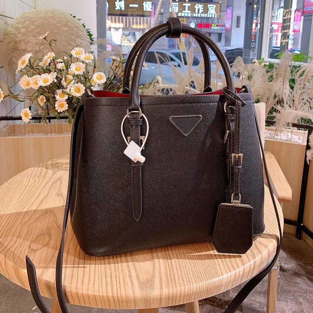 Top quality Luxurys Designers Bag Genuine Leather Women handbag Fashion female Crossbody Handbags Tote Lady Shoulder Vintage bags Wallet 2021