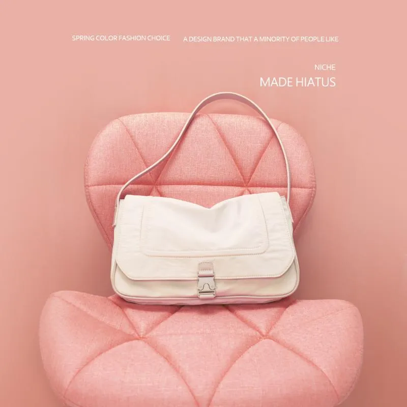 Sacs de soirée concepteur boucle Baguette pour femmes mode Nylon sous les bras sac épaule grand sac à main et sac à main 2021 pochette femme