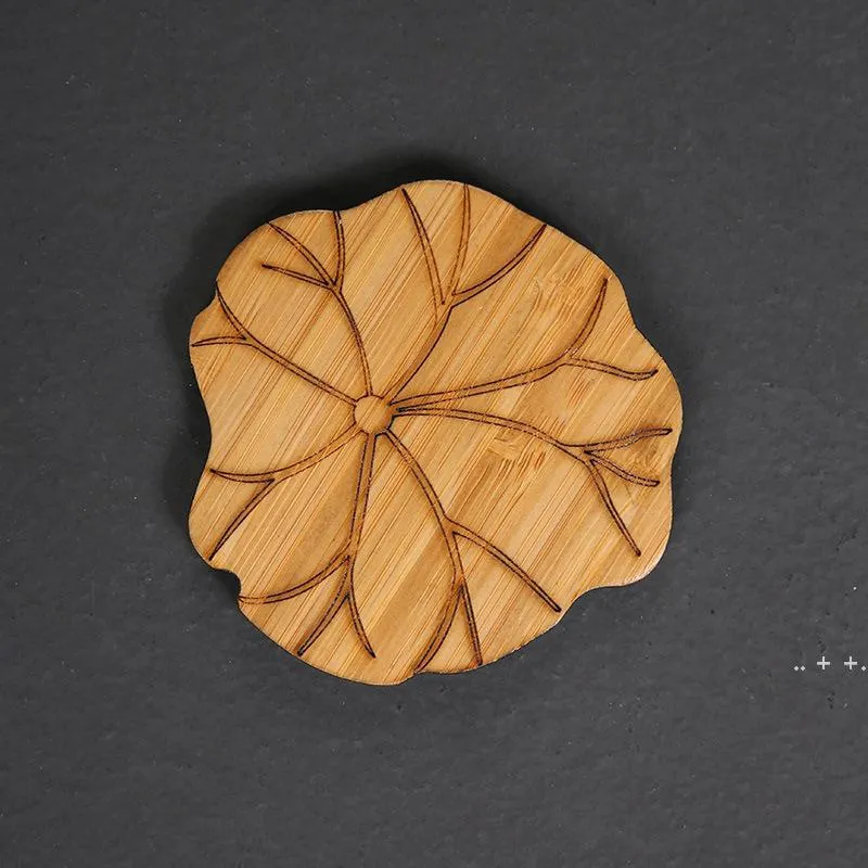 Naturlig bambu bordmatta Kopp Coaster Tea Cup Pad Retro Lotus Carving Miljövänlig Rund Värme Isolering Teaware Tillbehör RRE11010