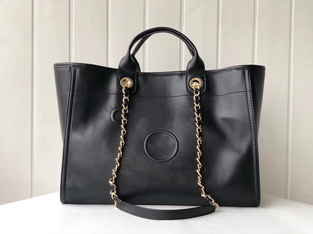 2021 the latest high-end quality lady`s beach bag, 7A celebrity must-have, fashionable business and leisure style, large-capacity necessary runaway bag
