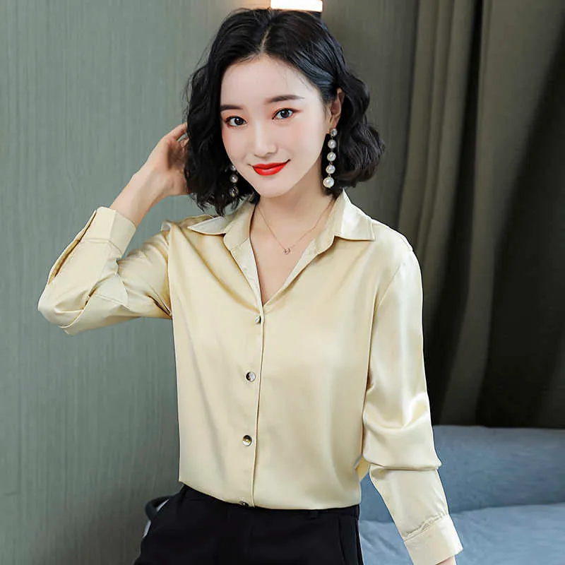 Koreanische Seide Frauen Shirts Langarm Frau Satin Blusen Tops Büro Dame Weißes Hemd Top Plus Größe XL 210531