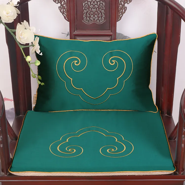 Custom Fine Embroidery Love Heart Lumbar Pillow Armchair Seat Cushion Dining Side Chair Pad Office Home Decor Chinese Silk Satin Non-slip Sit Mat