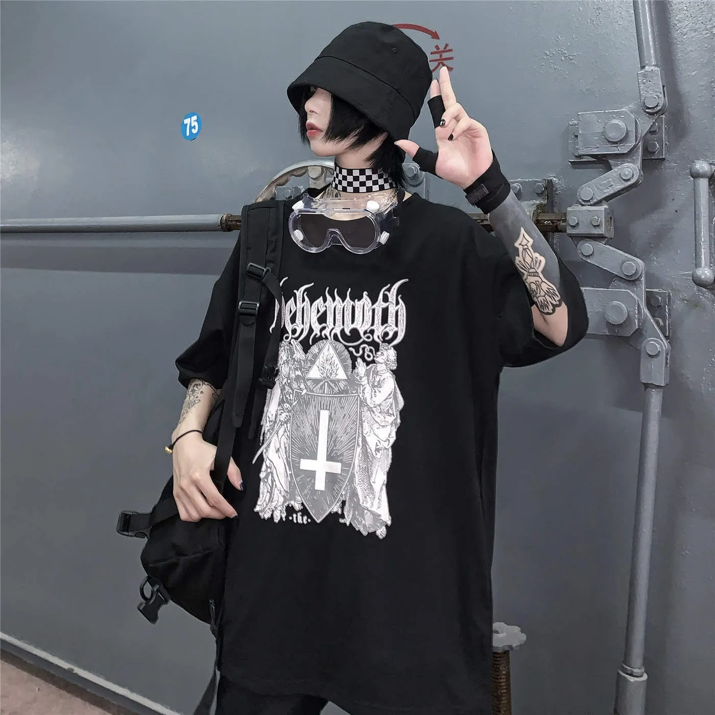 QWEEK Goth Harajuku Tshirt Emo Style Mall Goth Top Summer Punk Rock Gothic Graphic T shirt Streetwear Black Tops Abbigliamento 210406
