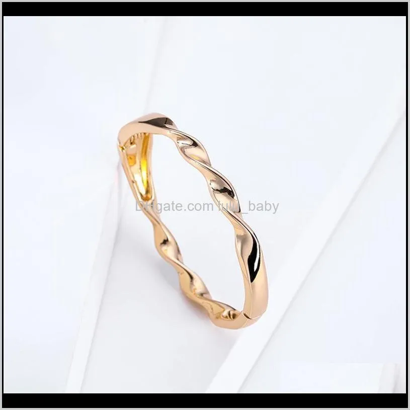 alloy jewelry fashion women irregular warp wave charm bracelet1