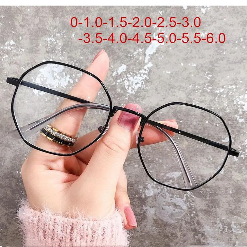 Occhiali da sole 2021 Le donne uomini hanno finito la miopia occhiali ottica leggera anti-blu prescrizione prescrizione prescrizione -1 -1.0 -1.5 -2.0 -2.5 -3.0