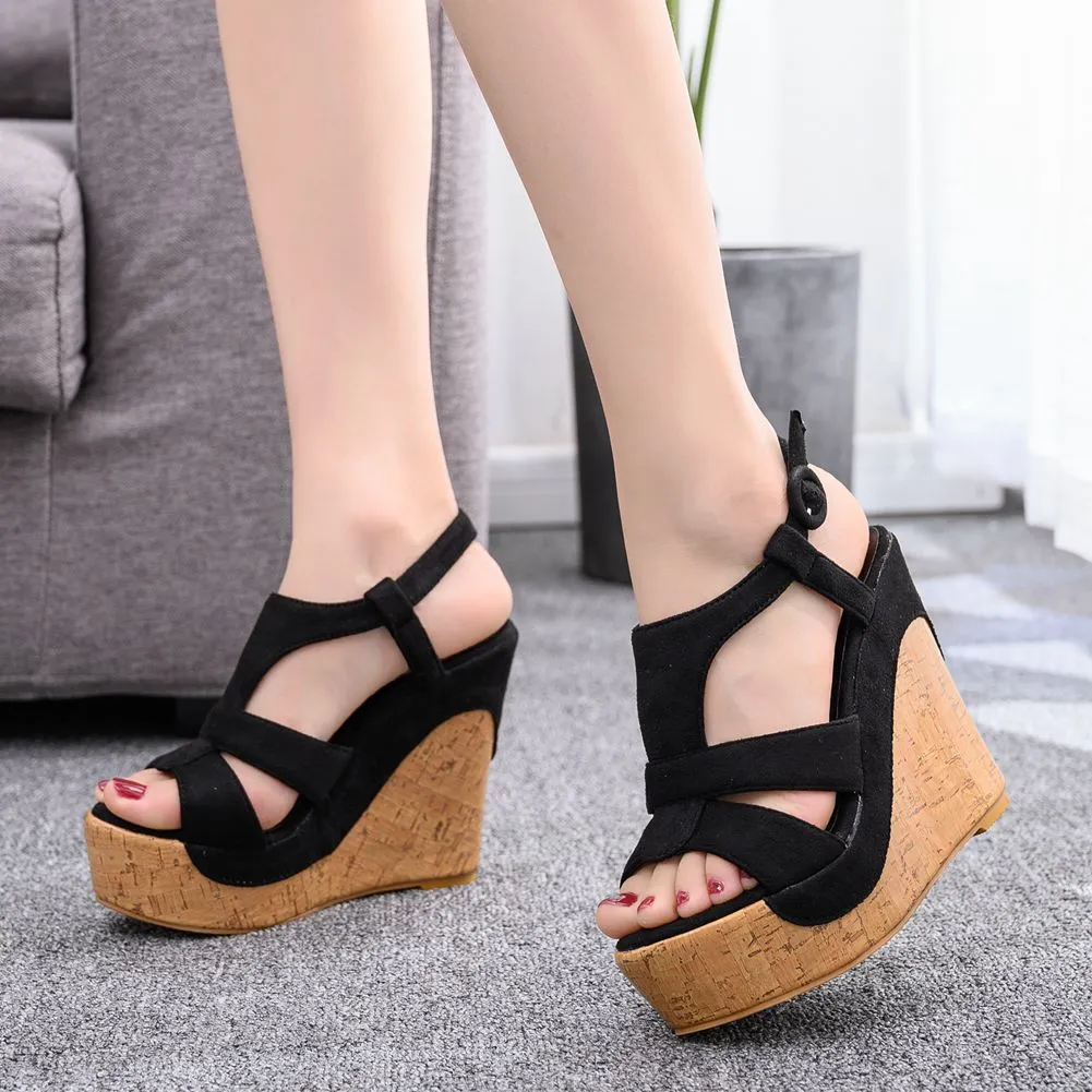 Summer New Solid Color Sandals Thick Sole 35-43 Large Size Women's Sandals  Shoes Plus Size Wedge Shoes - Star Traders at Rs 2999.00, Visakhapatnam |  ID: 2851961012291