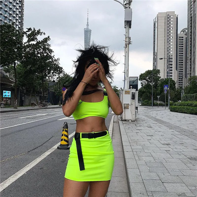 Fascia con fibbia estiva Skrit Set da 2 pezzi Donna Verde neon Rosa Set streetwear Cintura Moda Abiti da spiaggia sexy Abbigliamento casual Tuta da donna