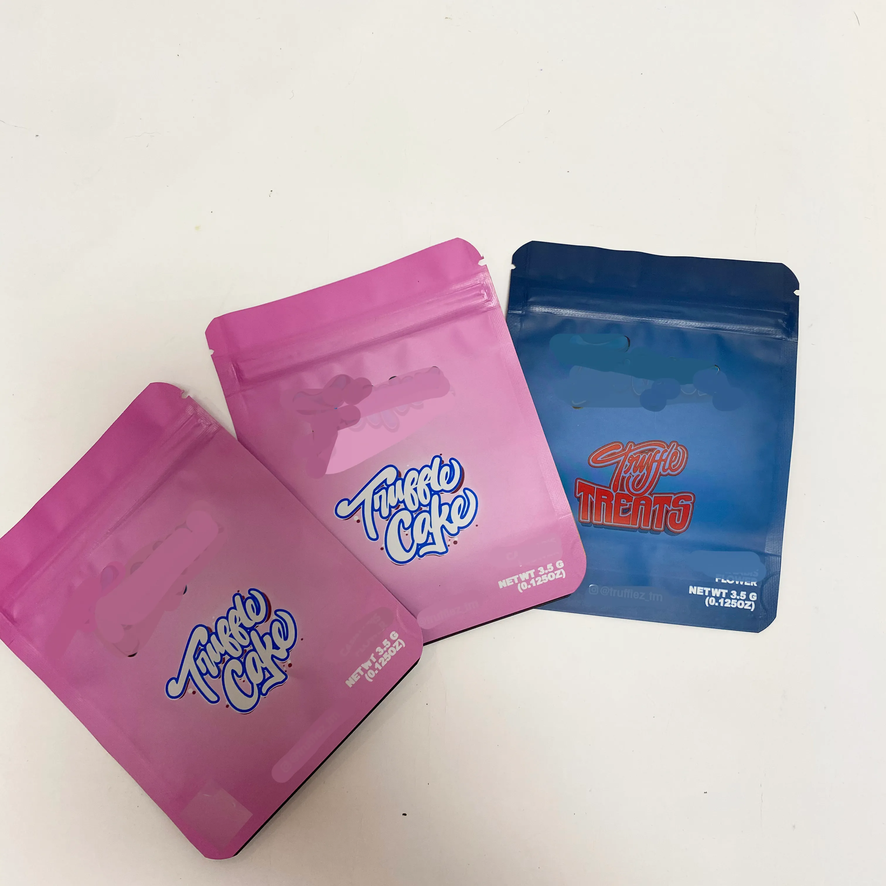 Wholesale Resealable Packaging Bag Zip Smell Proof Cereal Mylar Bags