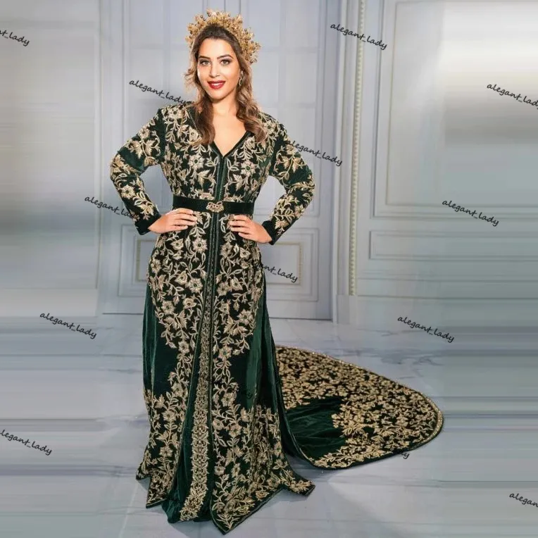 Jägare Grön Velour Algerian Evening Klänningar Långärmad Guld Broderi Marockansk Kaftan Arabiska Islamiska Prom Kappar Robes