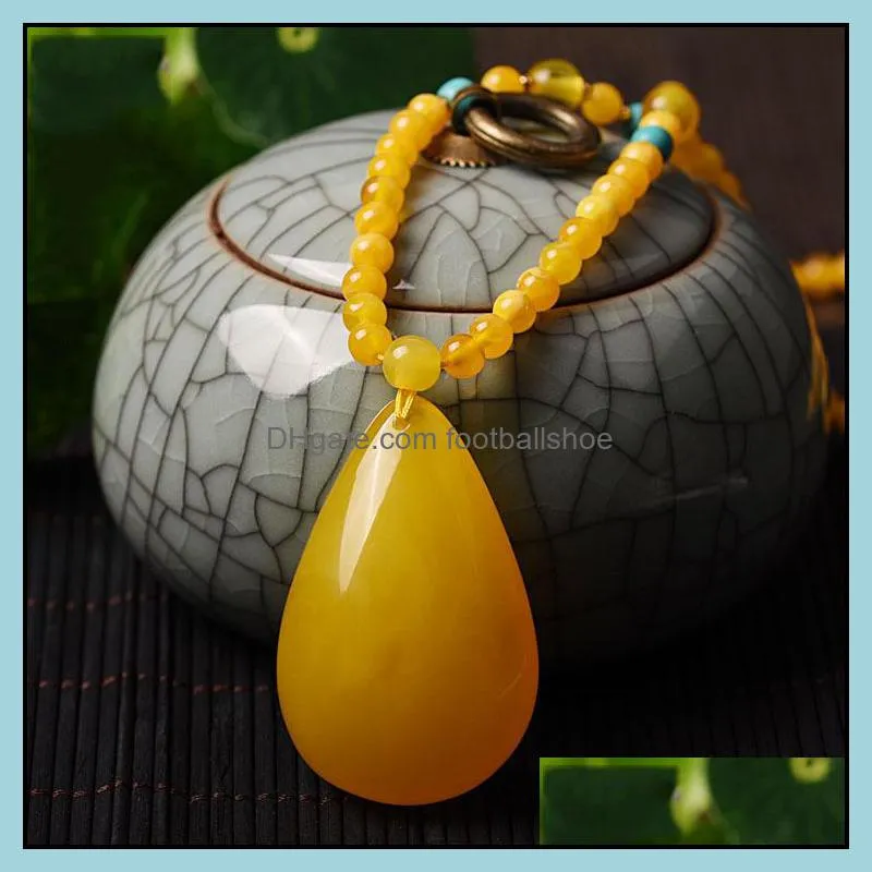 Chicken Butter Yellow Beeswax with Drop Drop Pendant Amber Men`s and Women`s Sweater Chain Charms