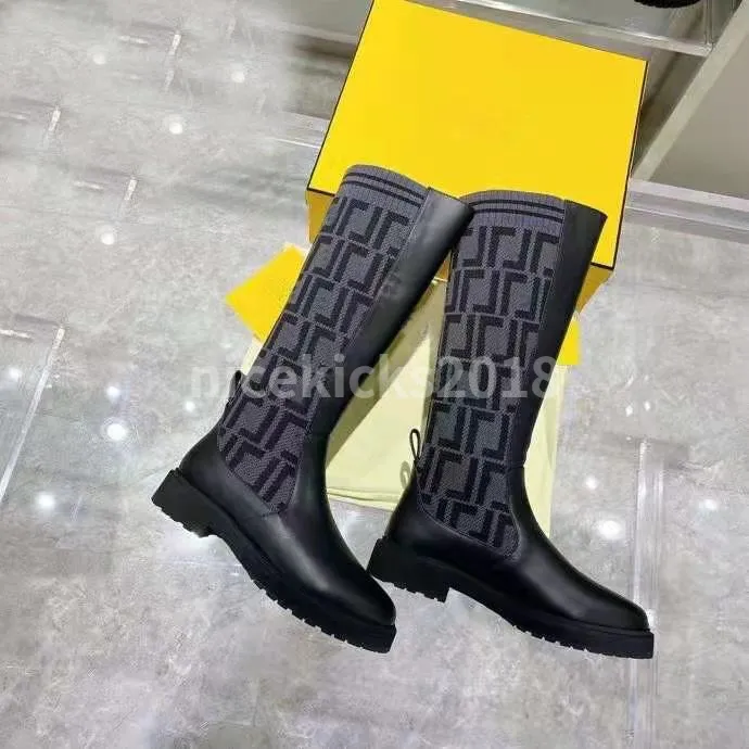 2021 Kobiety Designer Buty Dzianiny Stretch Martin Czarny Skórzany Knight Krótki projekt Boot Design Casual Buty Luxurys Rozmiar 35-40 VCBDXFHBDZBH