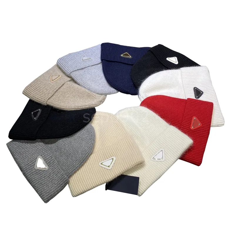 10 색 디자이너 비니 겨울 양모 니트 모자 남자 여성 패션 거리 모자 단색 고품질 모자