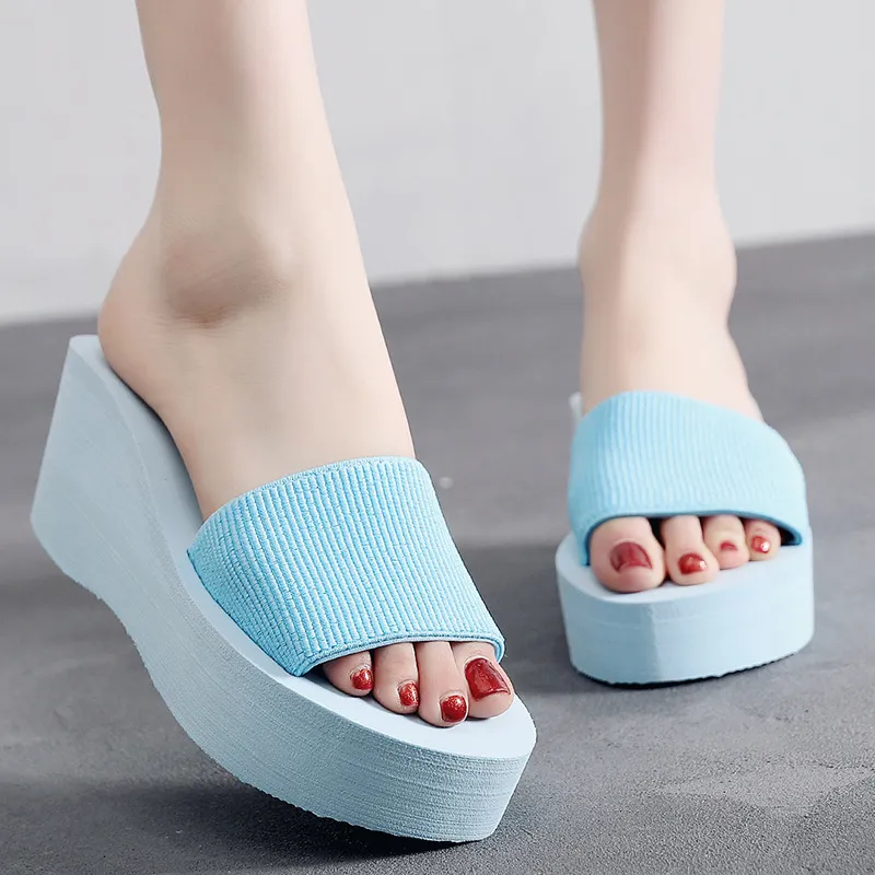 Elastic sales flip flops