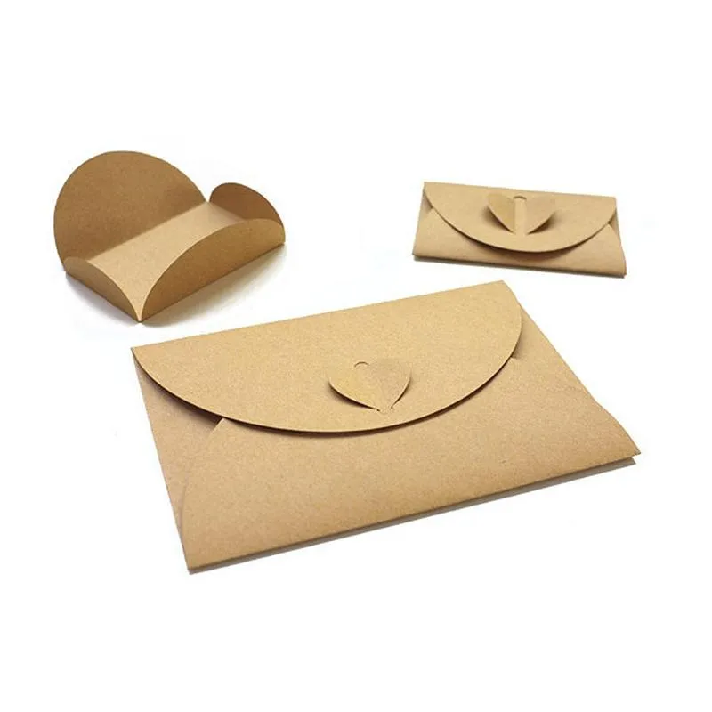 50 stks / pakjes handgemaakte hart kraft envelop vintage enveloppen retro briefpapier set briefkaart foto opslag kerstcadeau pakket