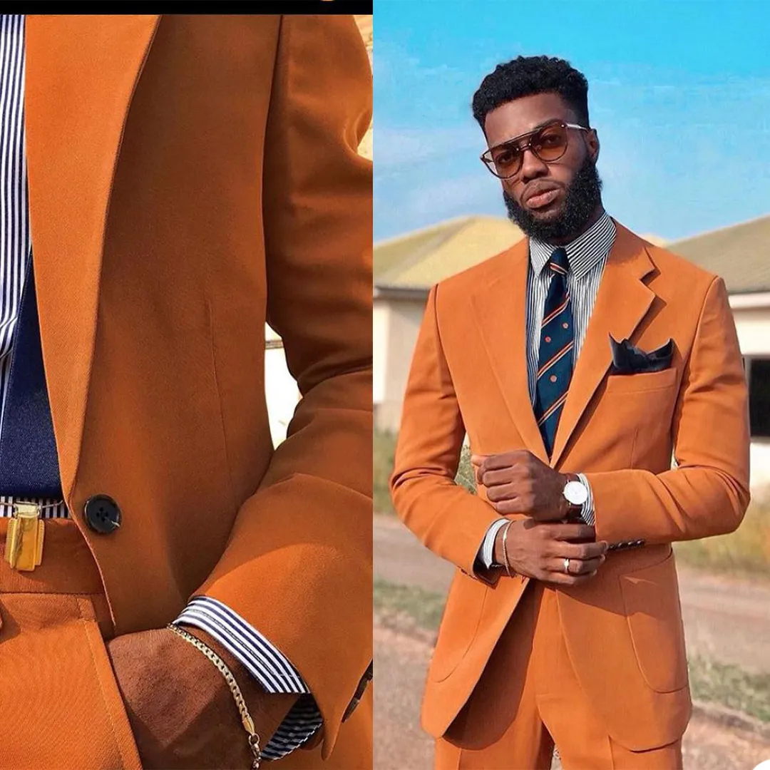 ファッションオレンジセレブメンズカスタマイズされた結婚式のタキシードプラスサイズの男性はディナープロムパーティーブレザー（ジャケット+パンツ）を着用