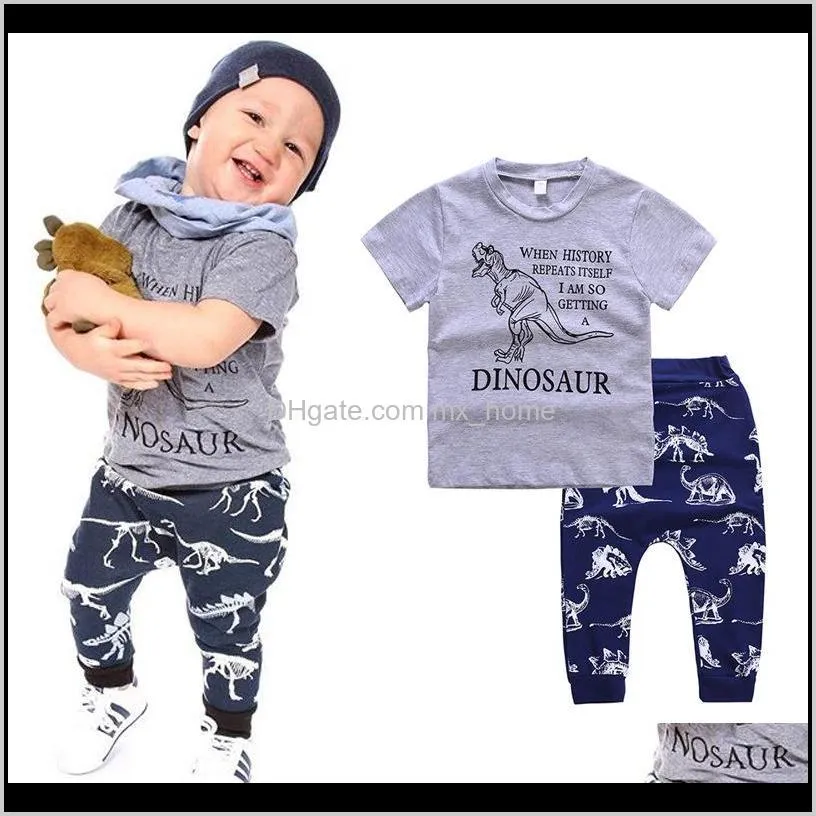 Baby Baby Maternity Drop Leverans 2021 Pojkar T-shirt Trumpieure Kläder Satser Kortärmad tröja Dinosaurbyxor Kids Sommar Outfits 26T 7YCSY