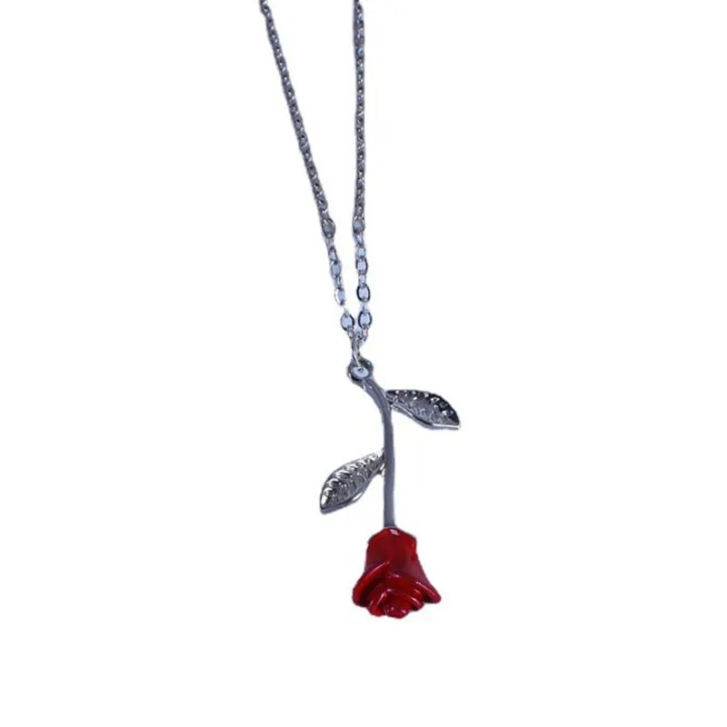 2022 nuova collana romantica con ciondolo rosa rossa regalo di San Valentino collane di moda per accessori di gioielli da donna firmati fidanzata